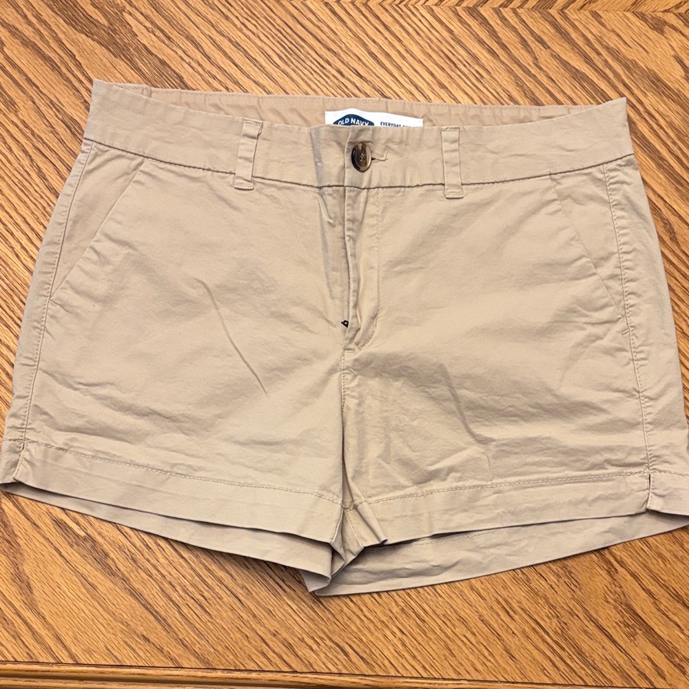 Old Navy Women's Beige Shorts